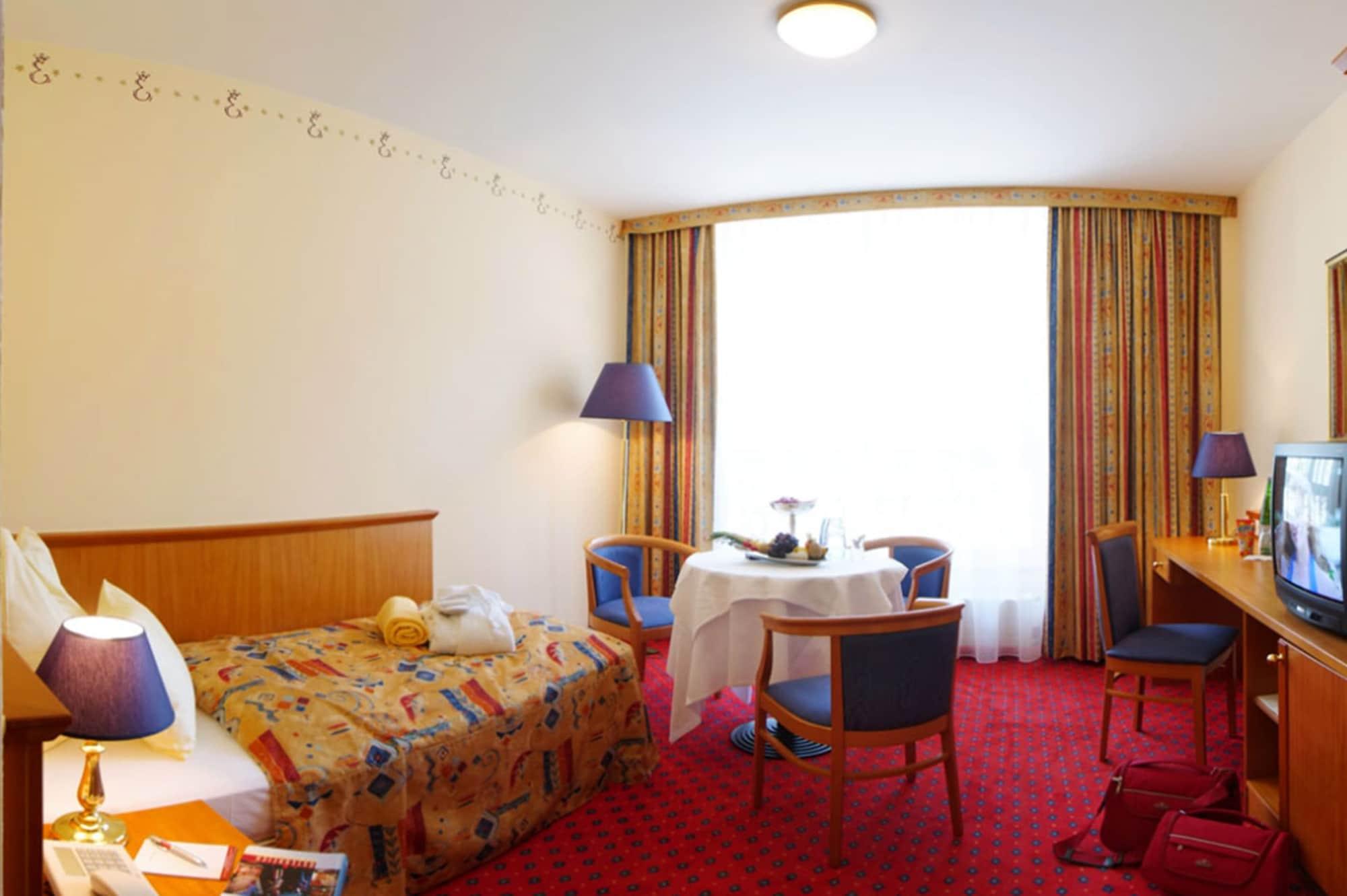 Thermal Resort Hotel Elisabethpark Bad Gastein Kültér fotó